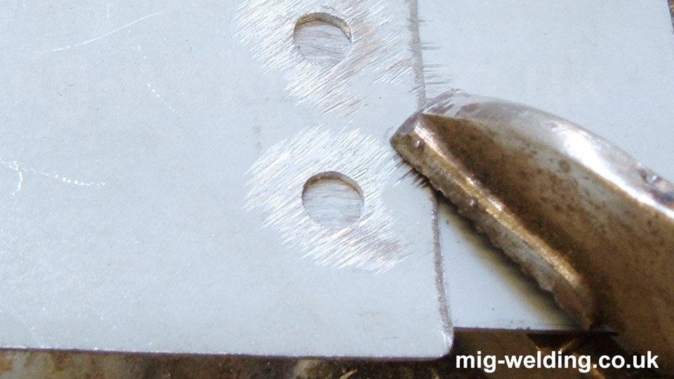 Spot-Welding-vs-MIG-Welding.jpg