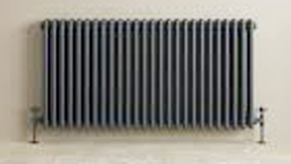 How Do You Calculate the Heat Output of a Radiator